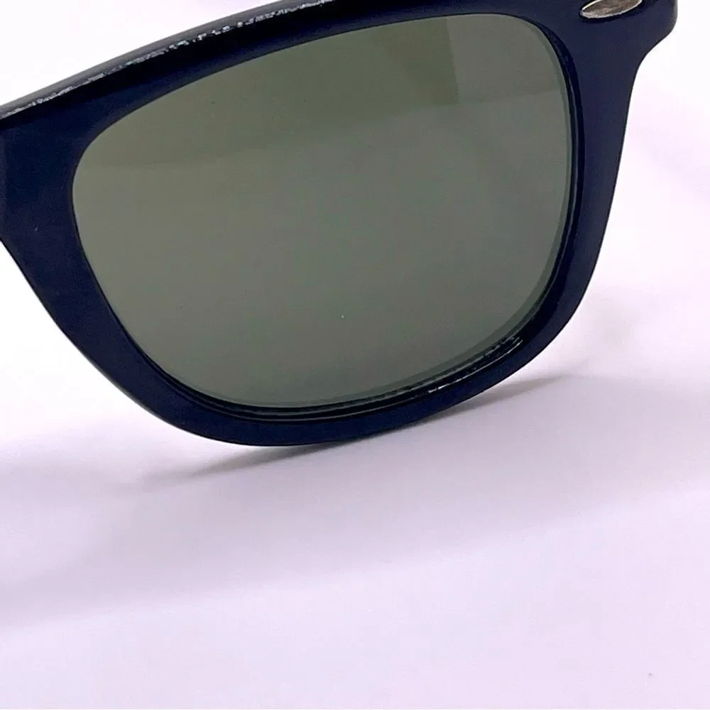 Black Wayfarer Silhouette Sunglasses with Green Lenses Unisex